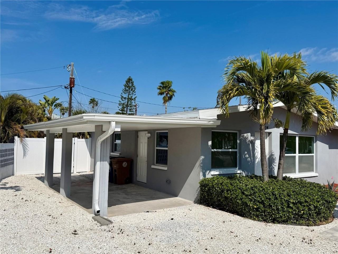 200 140th Ave E #W - Photo 4 of 36