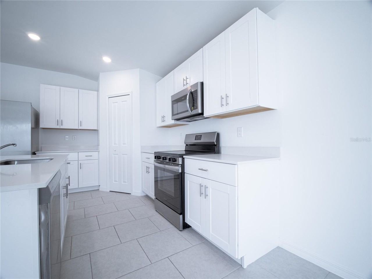 2813 10th St Sw - Photo 3 of 15