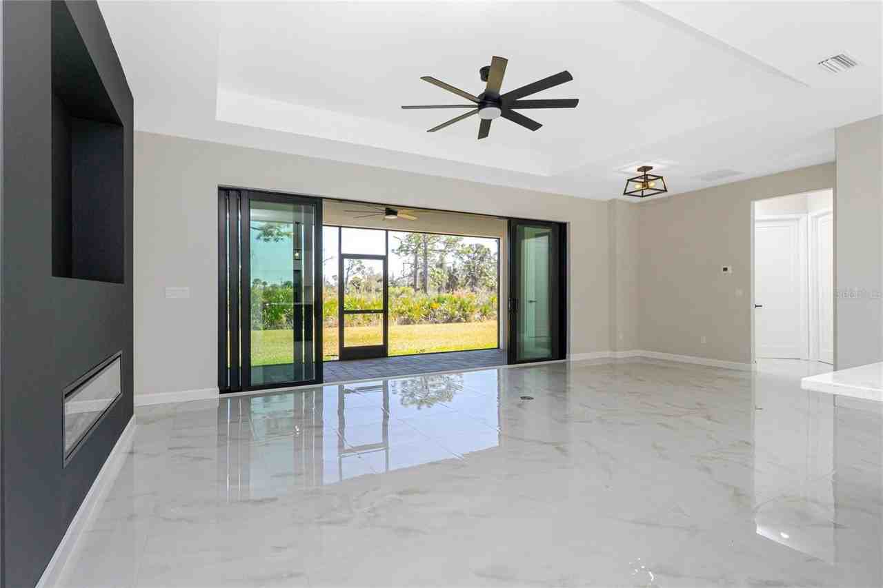 242 Brig Cir W - Photo 6 of 45