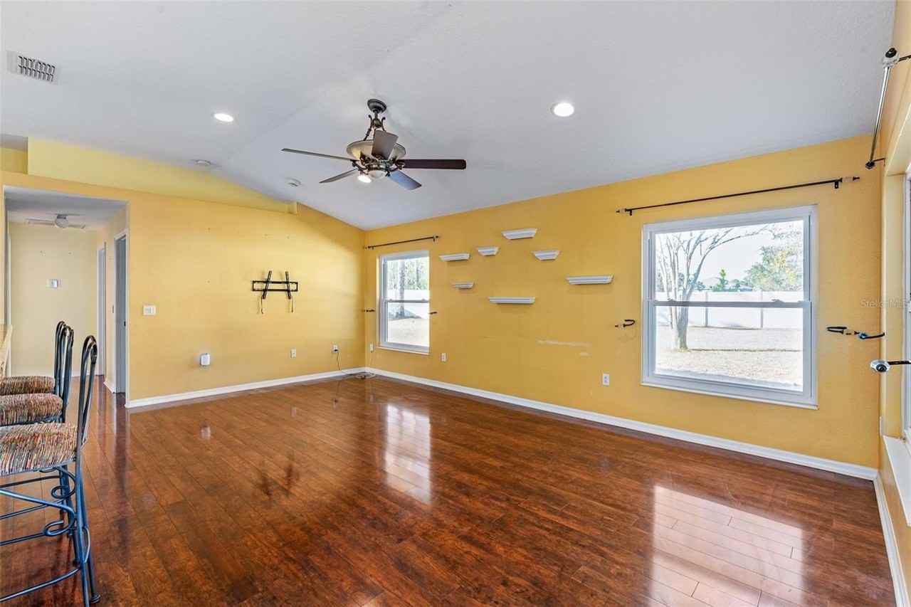 33 Seamanship Trl - Photo 7 of 45