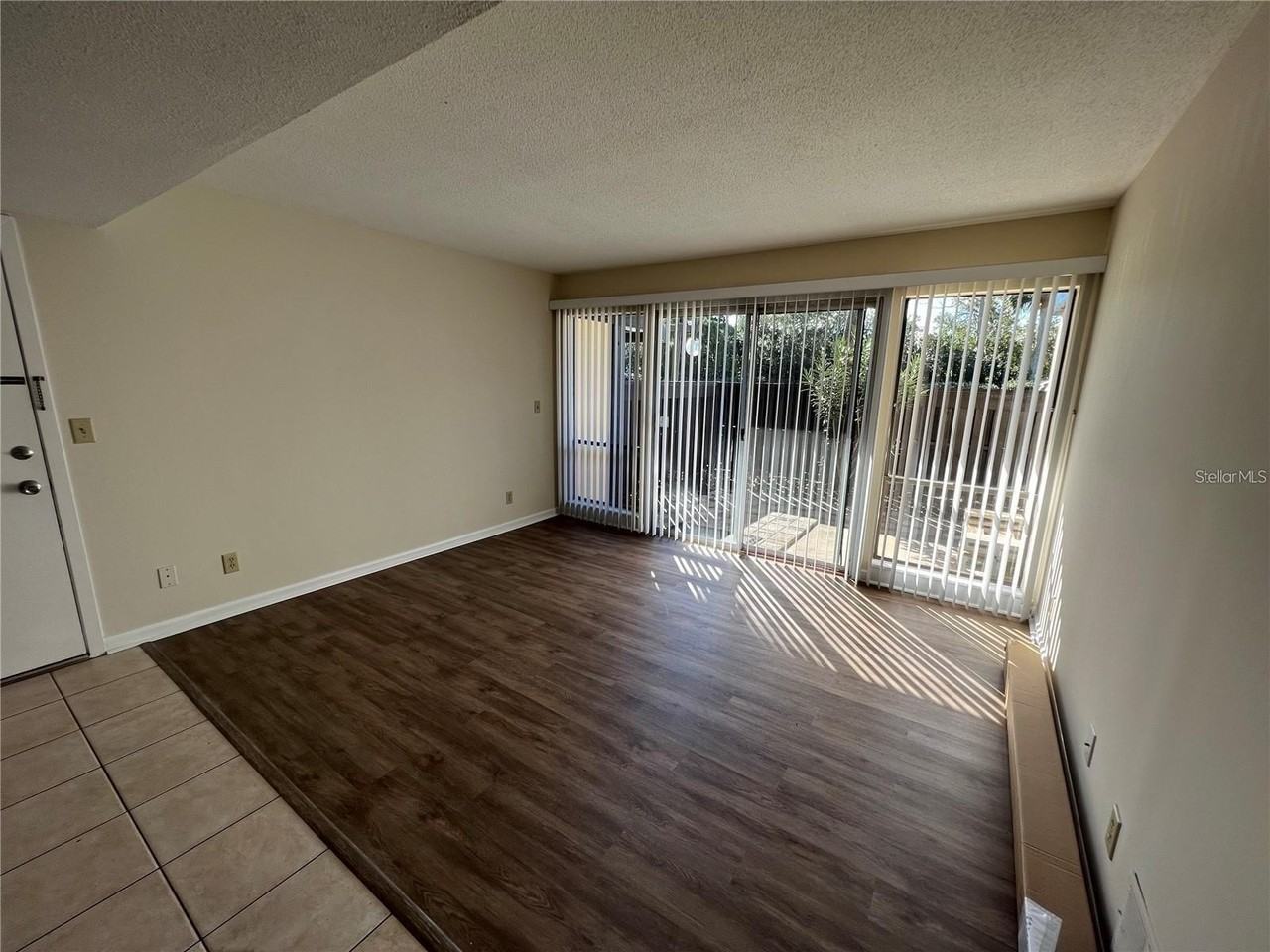 40 Club House Dr #106 - Photo 6 of 18