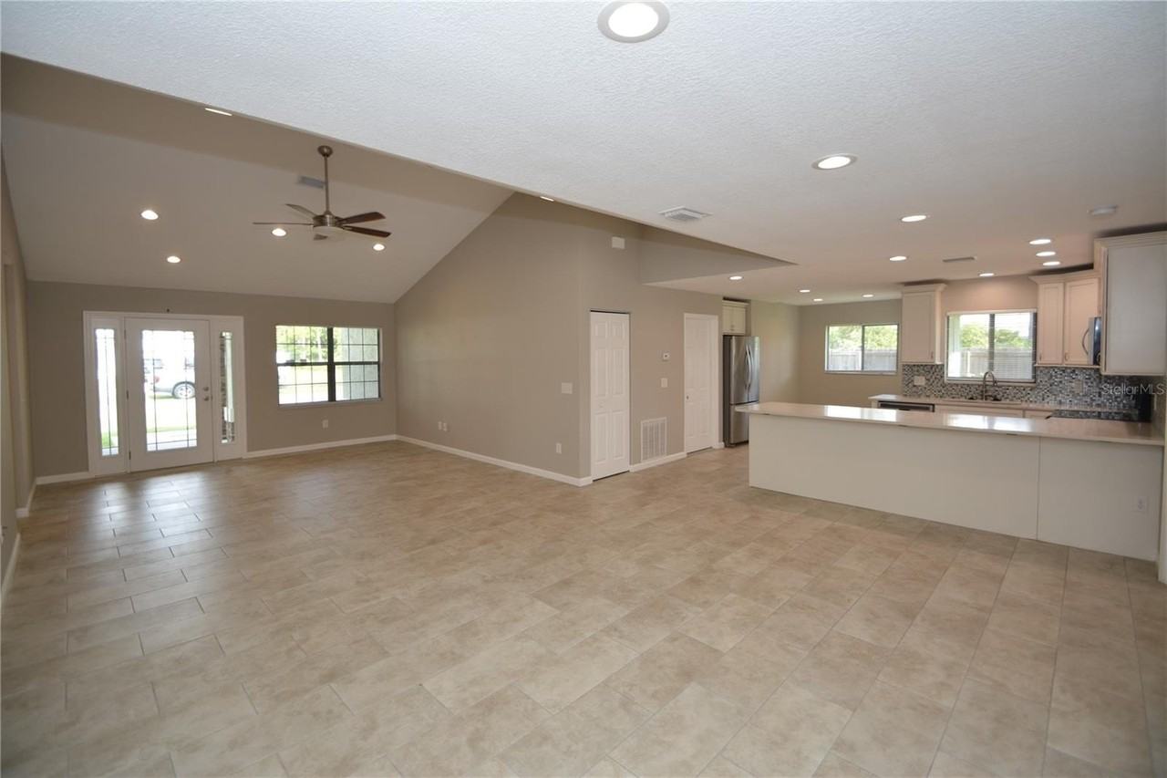 17 Evansville Ln - Photo 6 of 36