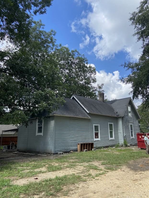 184 Meadow St #1 - Photo 2 of 11