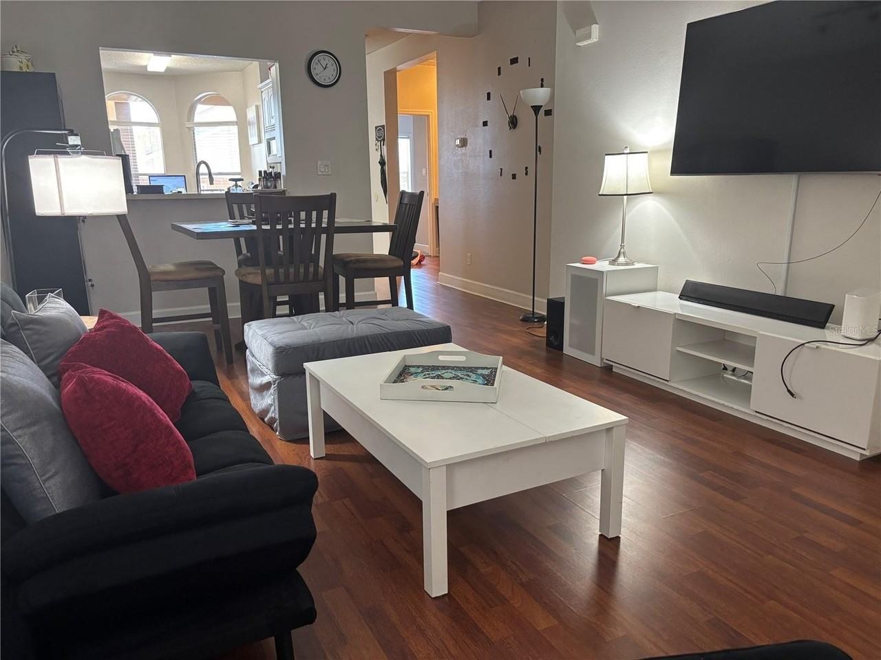 8838 Coral Palms Ct #B - Photo 2 of 21