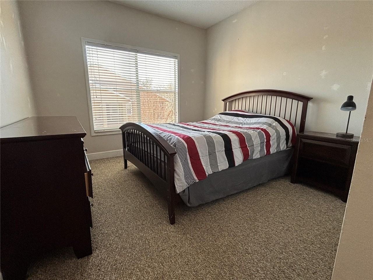 8838 Coral Palms Ct #B - Photo 7 of 32