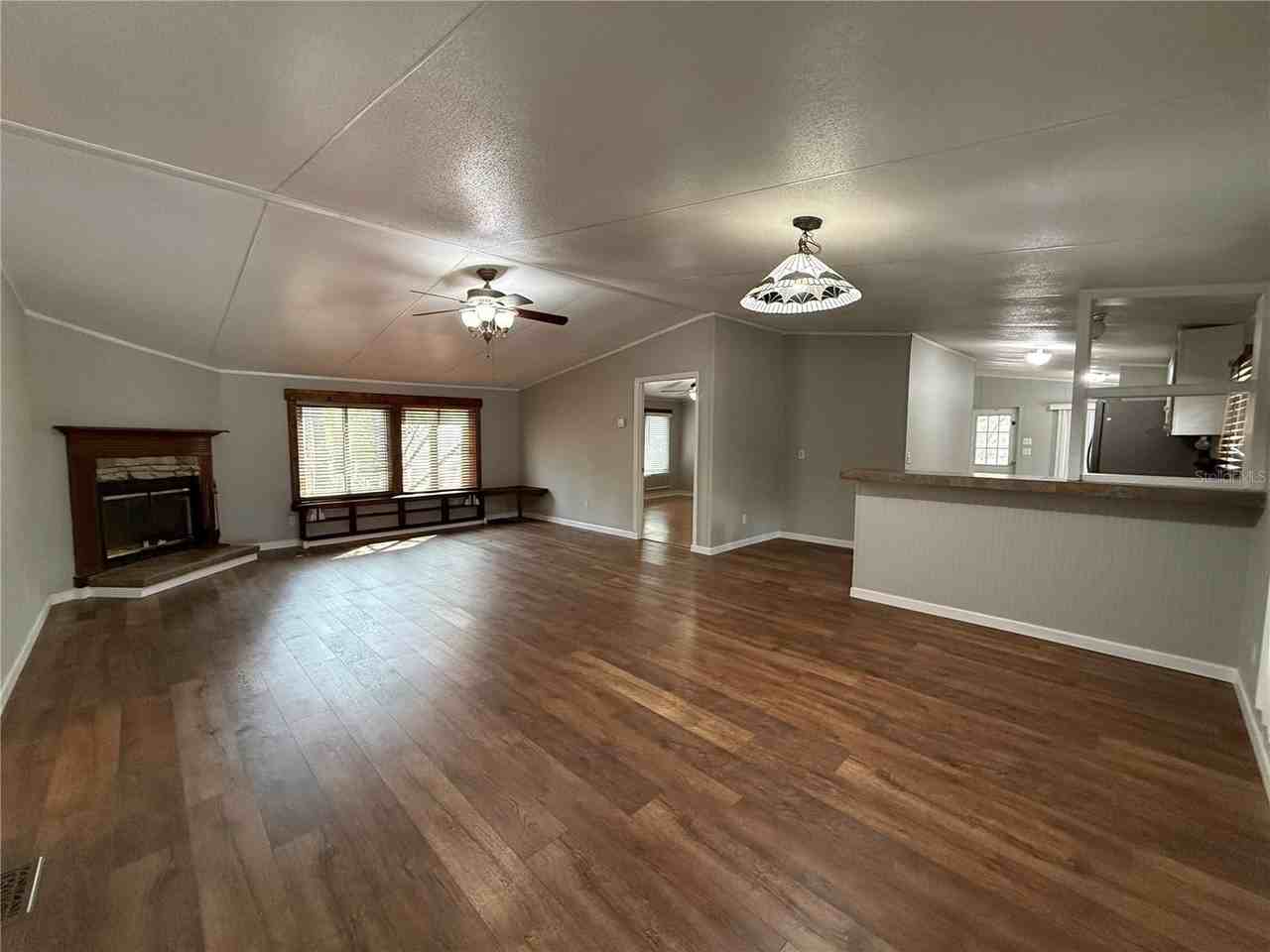 3209 Nw 128th Ln - Photo 2 of 47