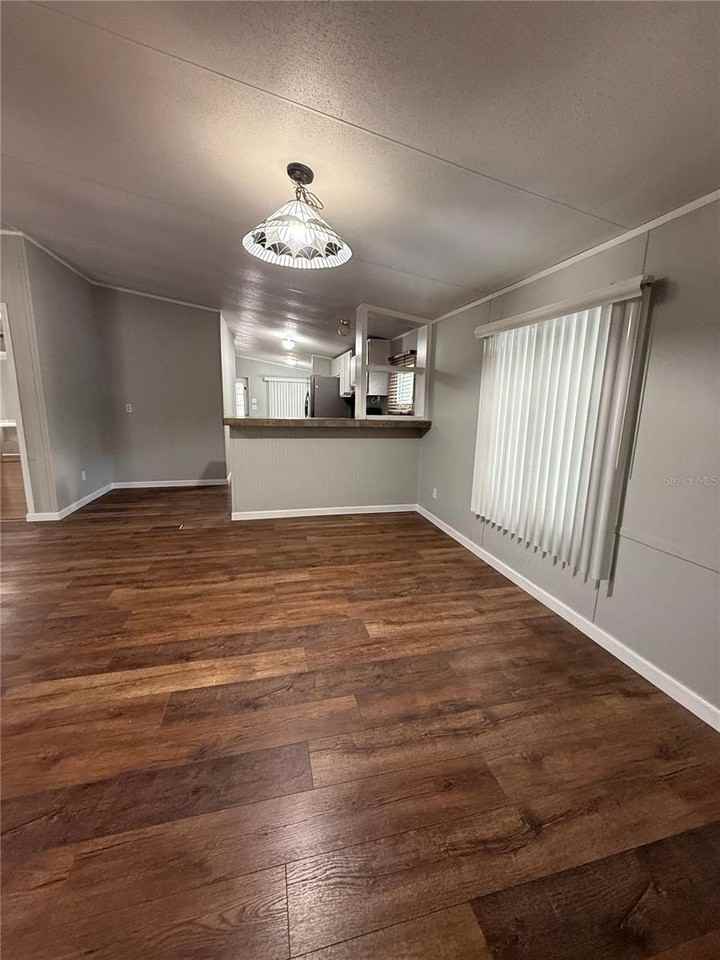 3209 Nw 128th Ln - Photo 7 of 47