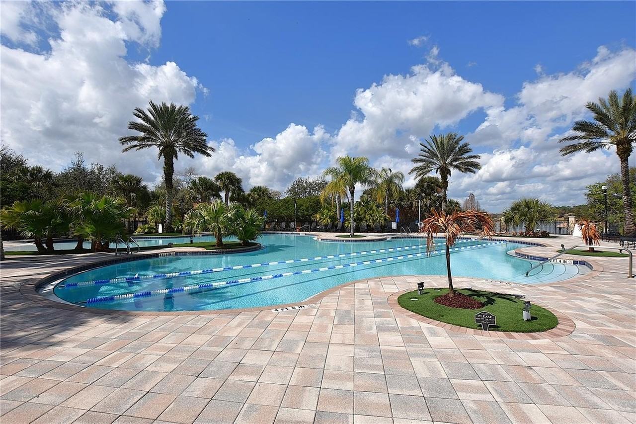 3953 Aquilla Dr - Photo 2 of 50