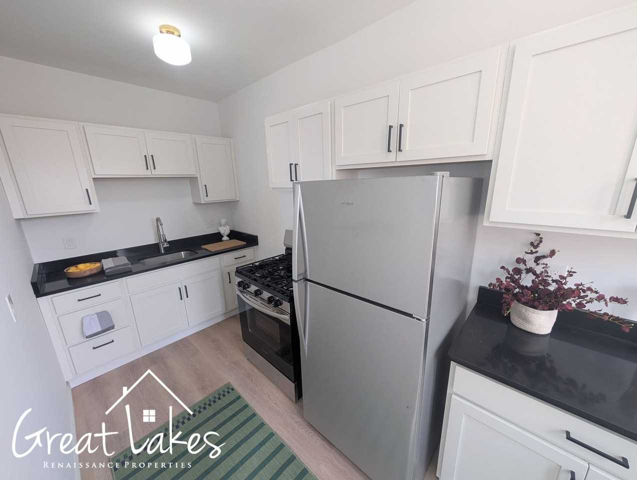3525 Cass Ave #401 - Photo 6 of 11