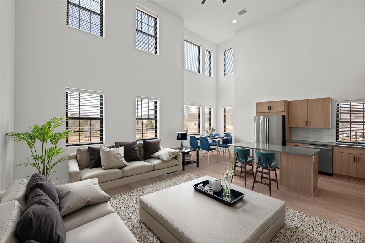 BLUME NKC - Photo 3 of 11