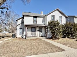 featured image of 757 W Grand Ave #2