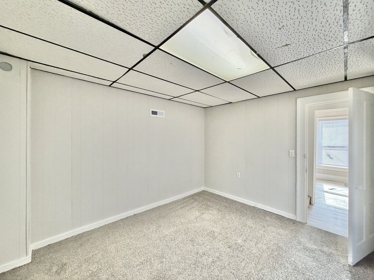 757 W Grand Ave #2 - Photo 5 of 15