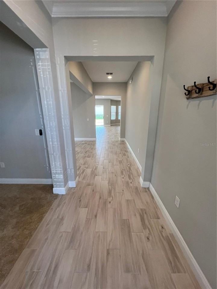 15784 Sweet Limetta Dr - Photo 4 of 50