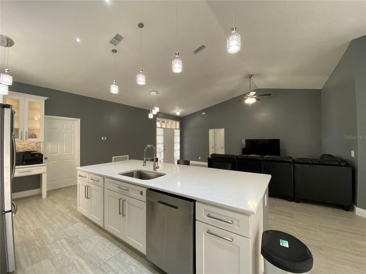 1516 Crosswind Cir #3 - Photo 6 of 20