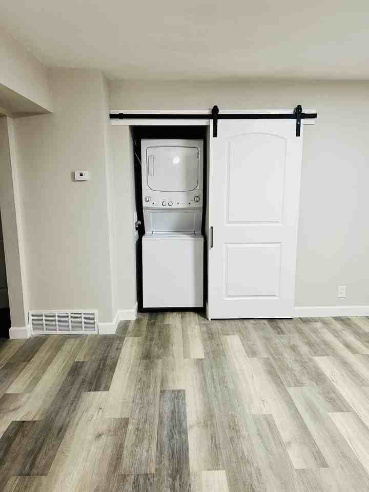 7851 Big Bend Blvd Apt 8 #7851-8 - Photo 7 of 10