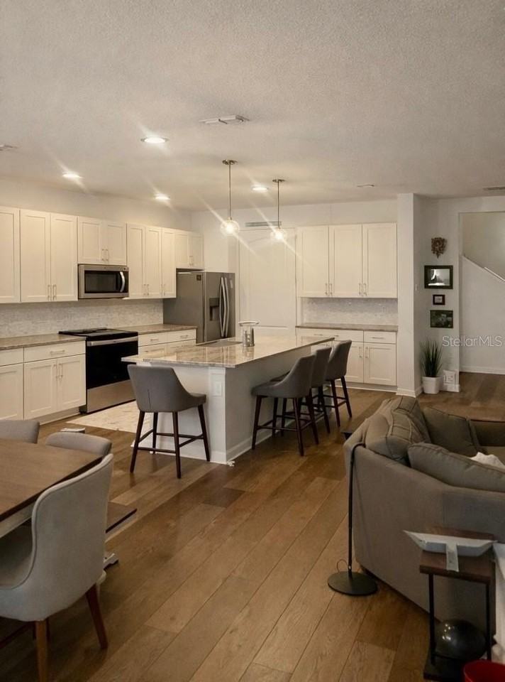 2583 Circolo Ln - Photo 3 of 14