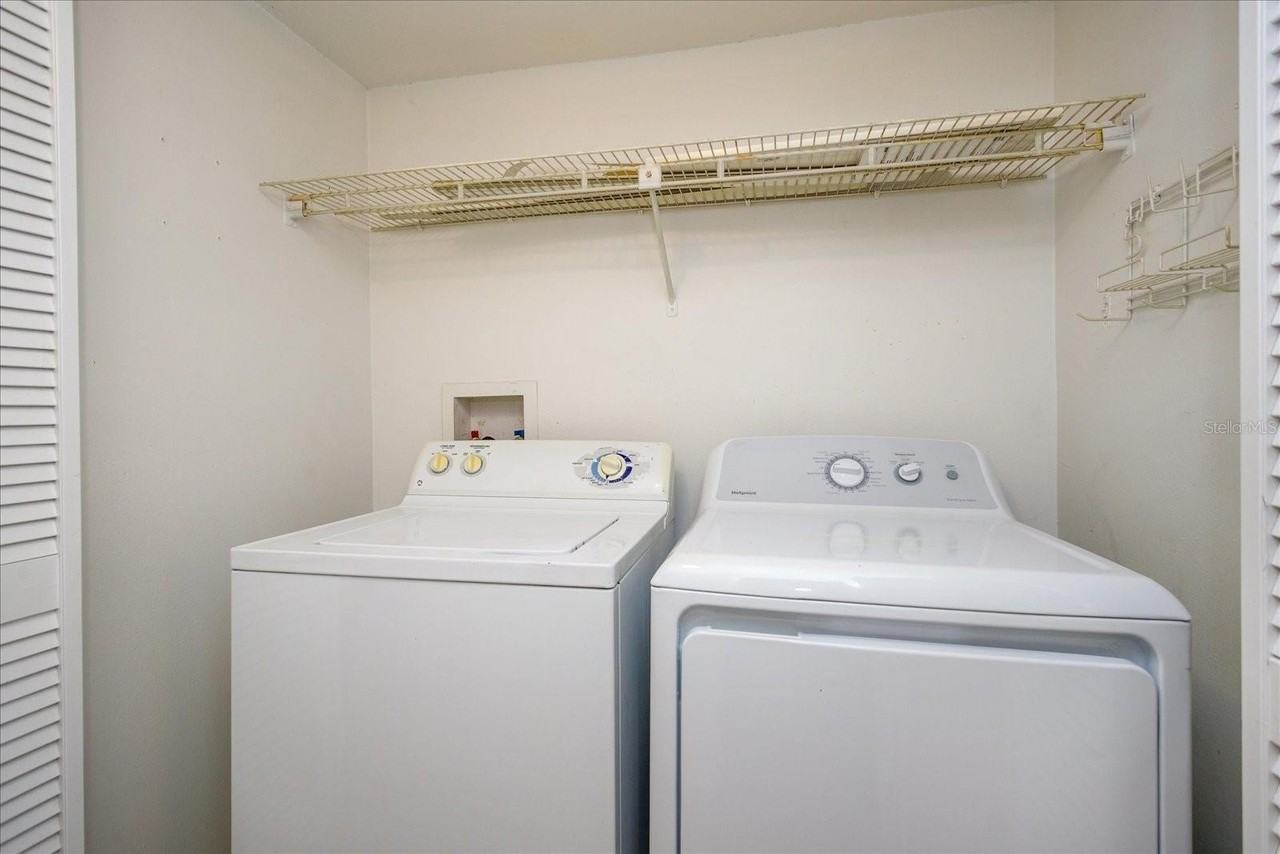 5013 Vineland Rd #108 - Photo 7 of 18