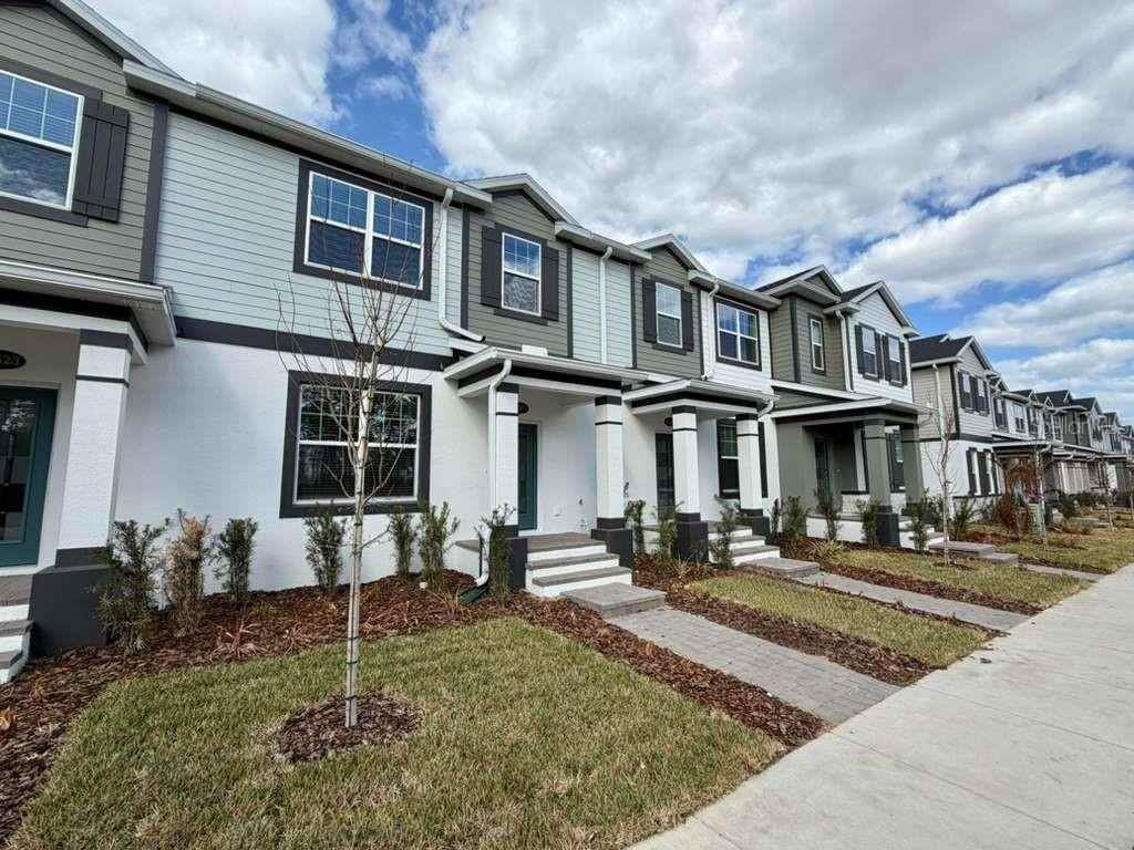 15517 Bay Bridge St - Photo 2 of 27