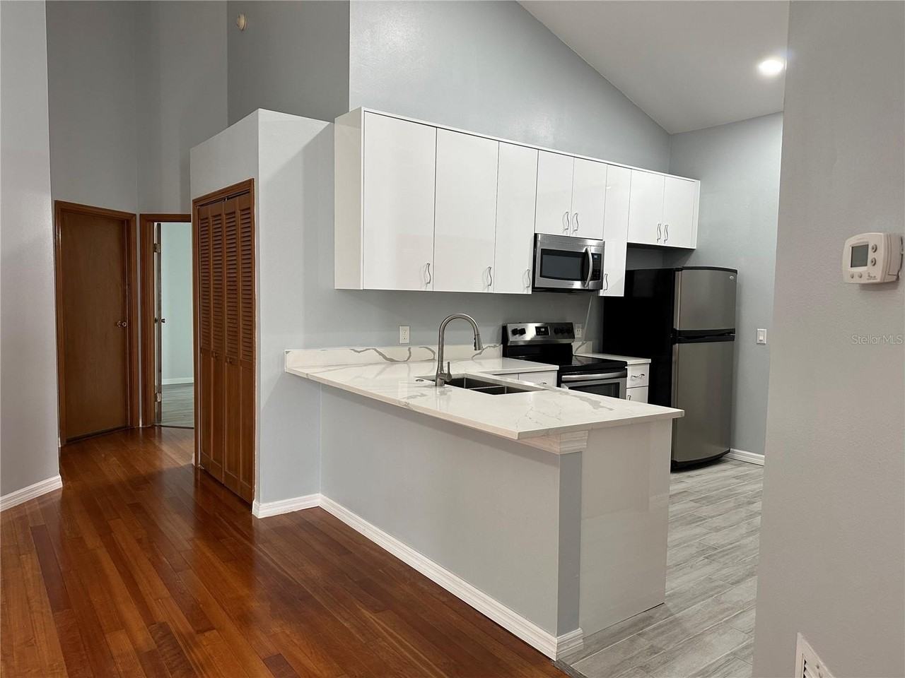 7427 Spring Villas Cir - Photo 6 of 22