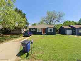 featured image of 1010 N C St #1