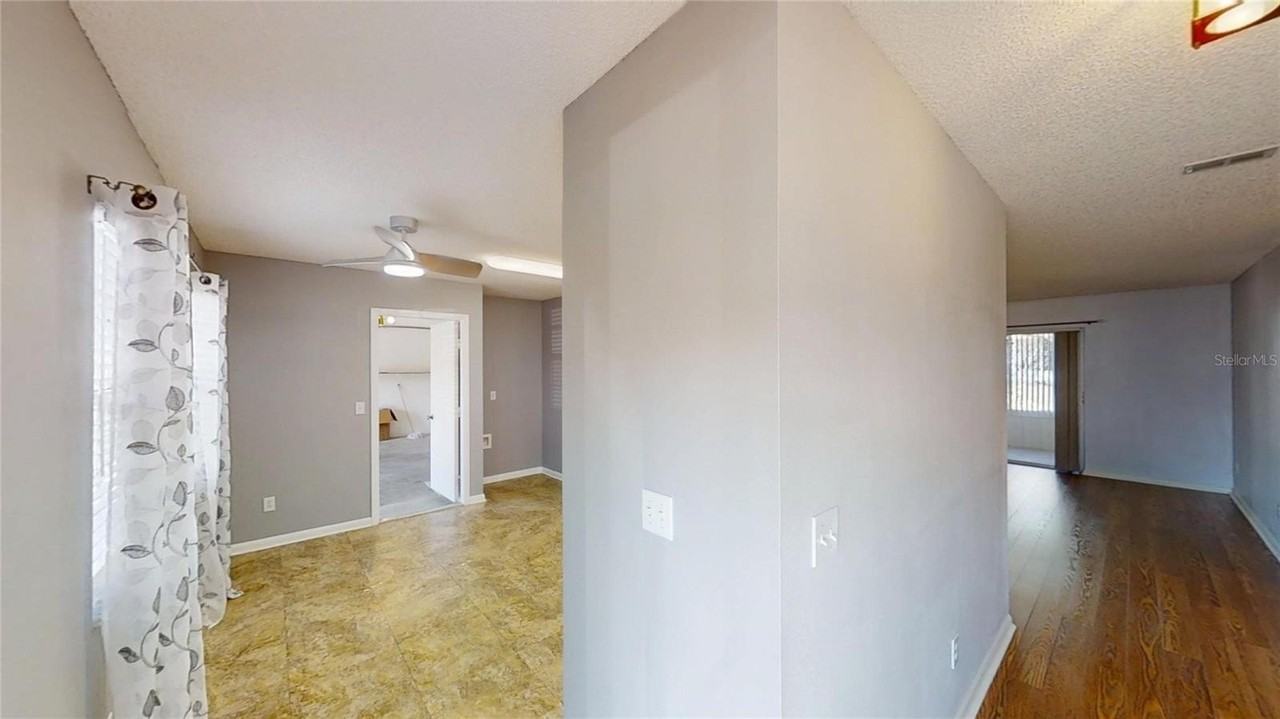 9771 Sw 97th Ln - Photo 5 of 31