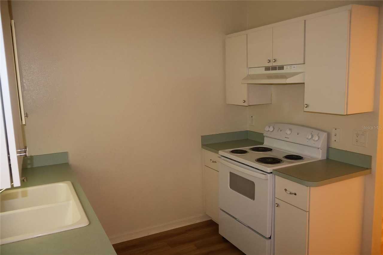 1686 Sw 107th Ln #3 - Photo 7 of 15