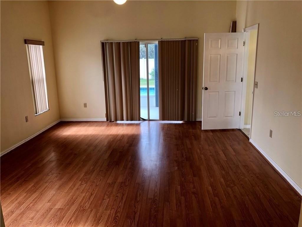 369 Sterling Dr - Photo 2 of 18