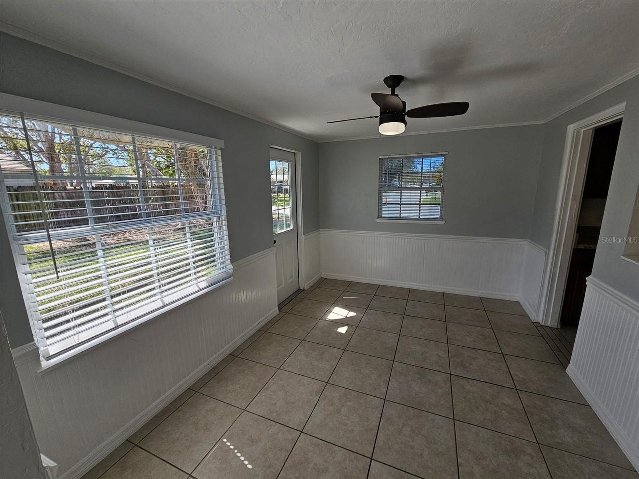 3000 Browning St - Photo 6 of 26