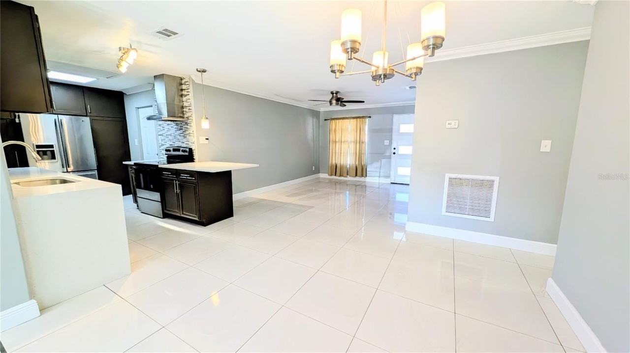 4178 Tatum St - Photo 2 of 23