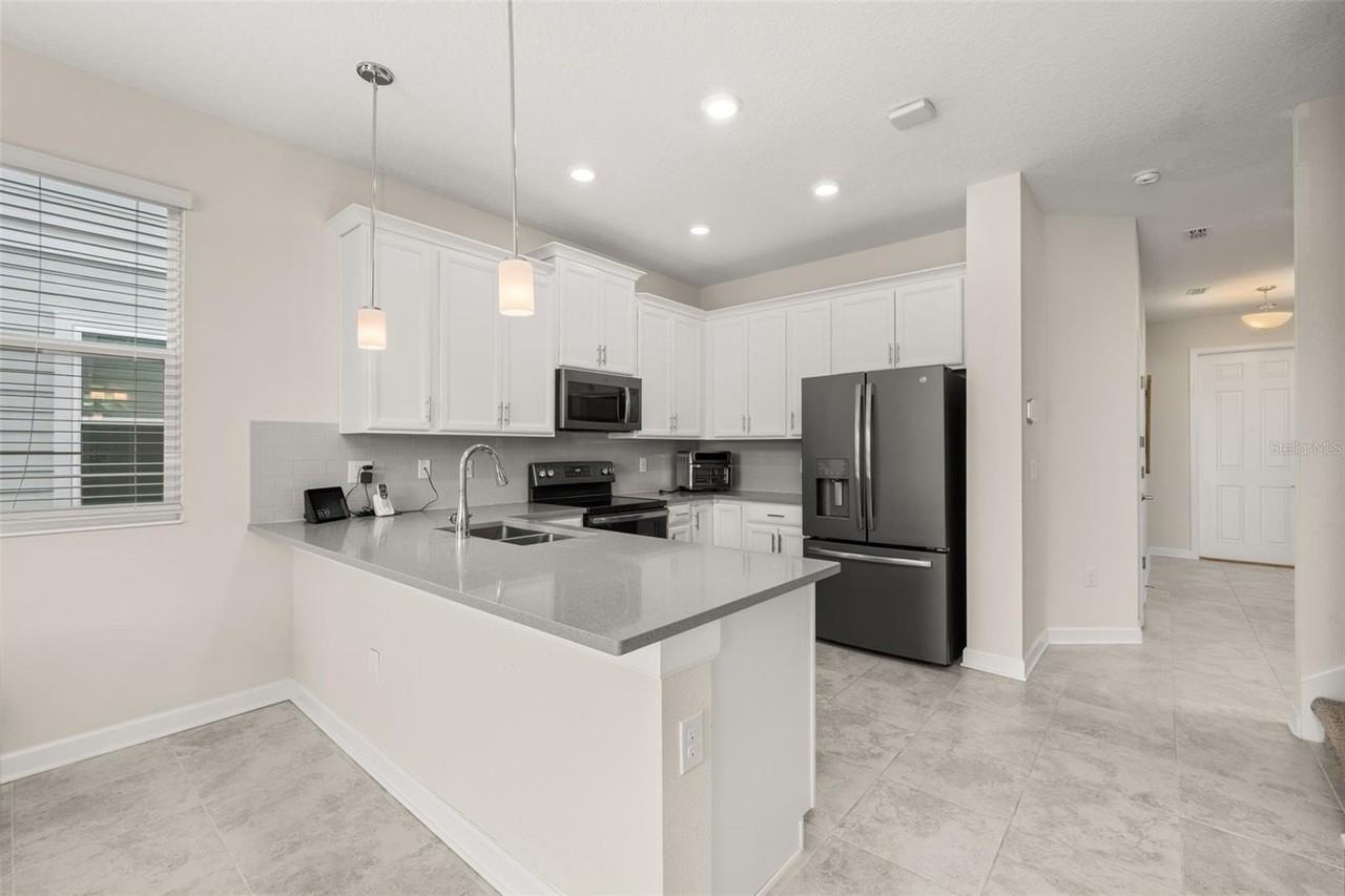 4880 Tribute Trl - Photo 7 of 33