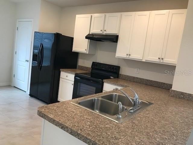 9035 Carlotta Way - Photo 5 of 17