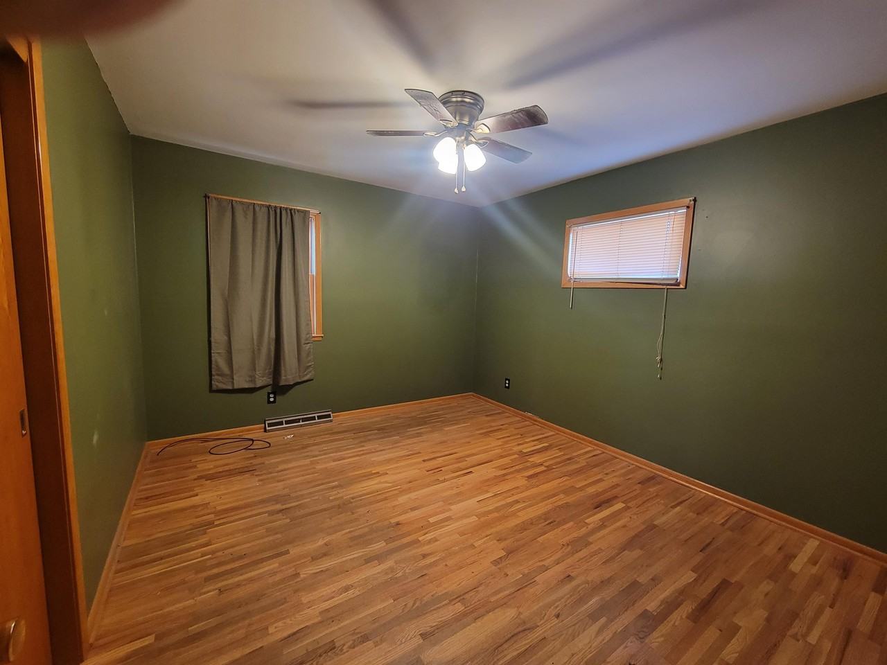 1544 2nd Ave Sw #1 - Photo 5 of 6