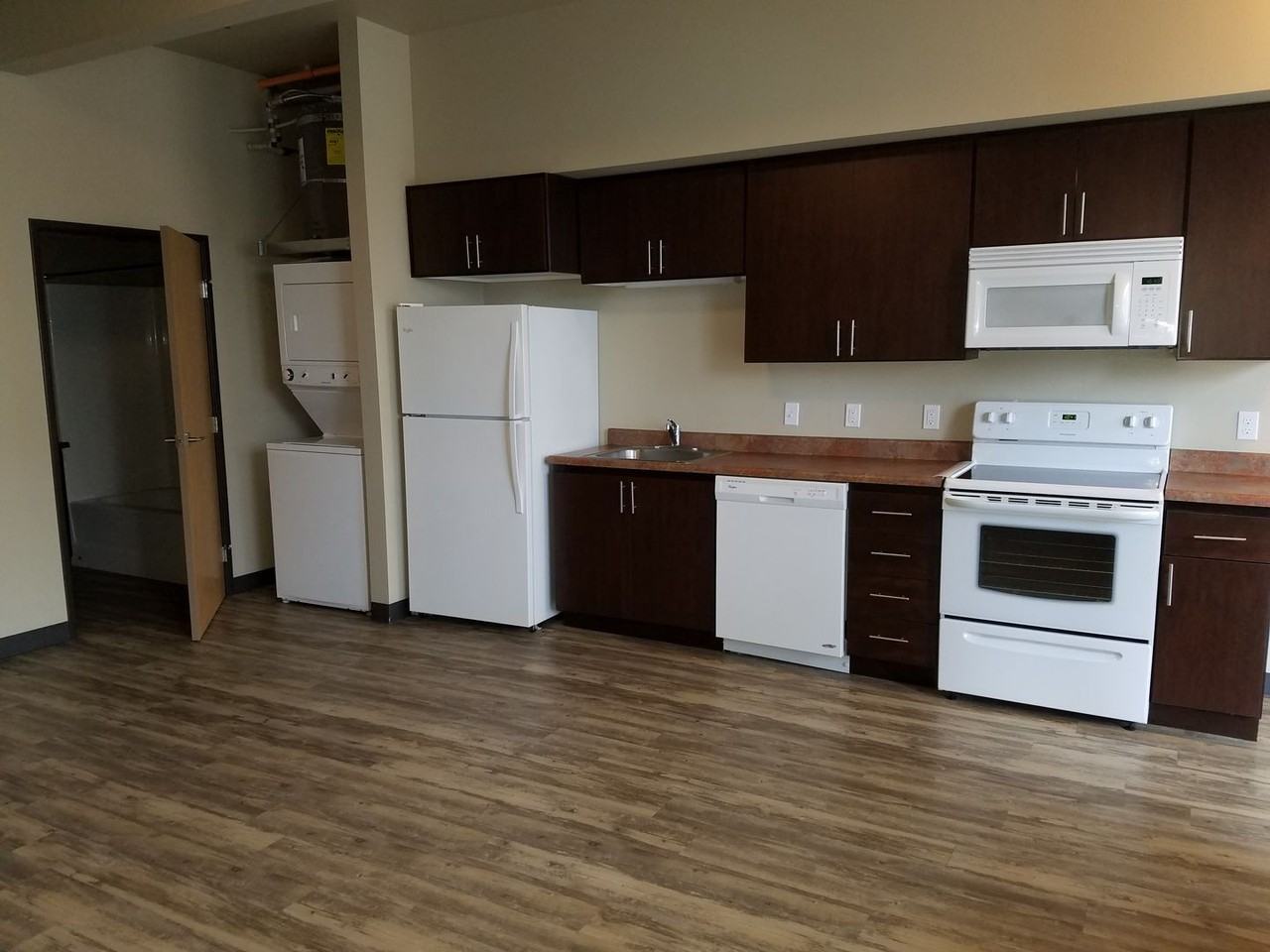 The Rose - Photo 4 of 8