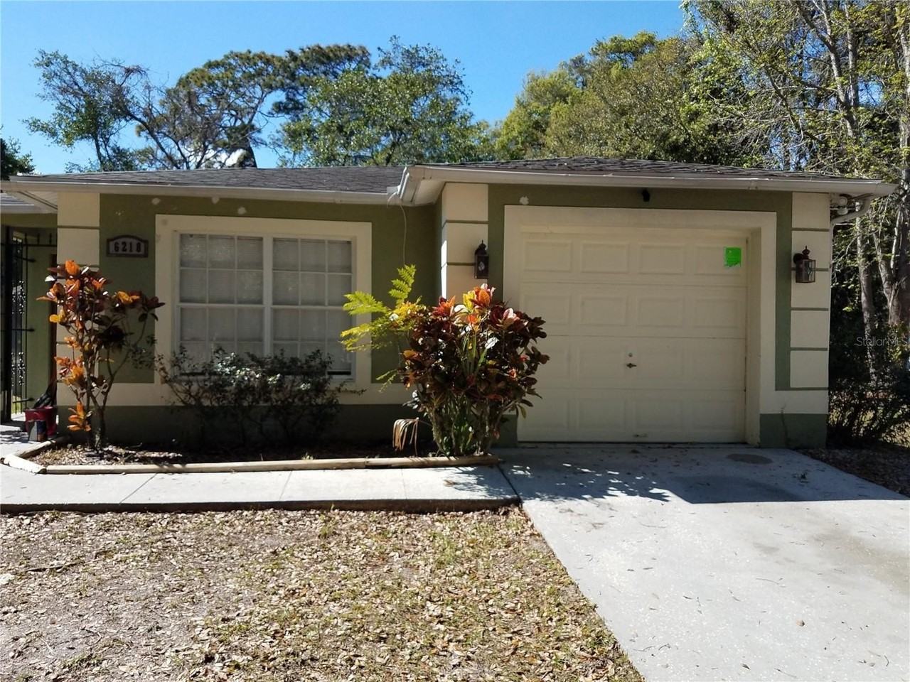 6218 Rolling Hammock Pl