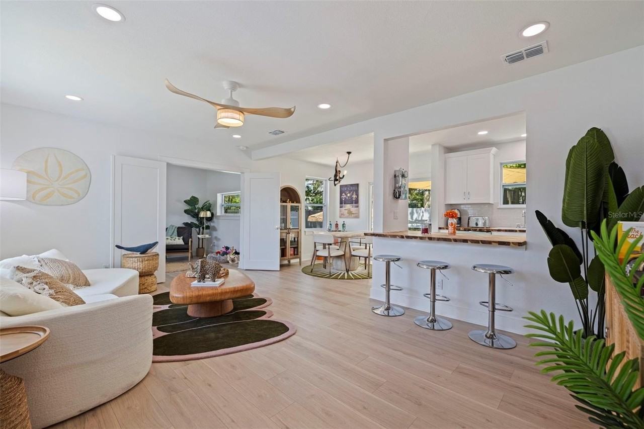 1579 Bayshore Blvd - Photo 6 of 41