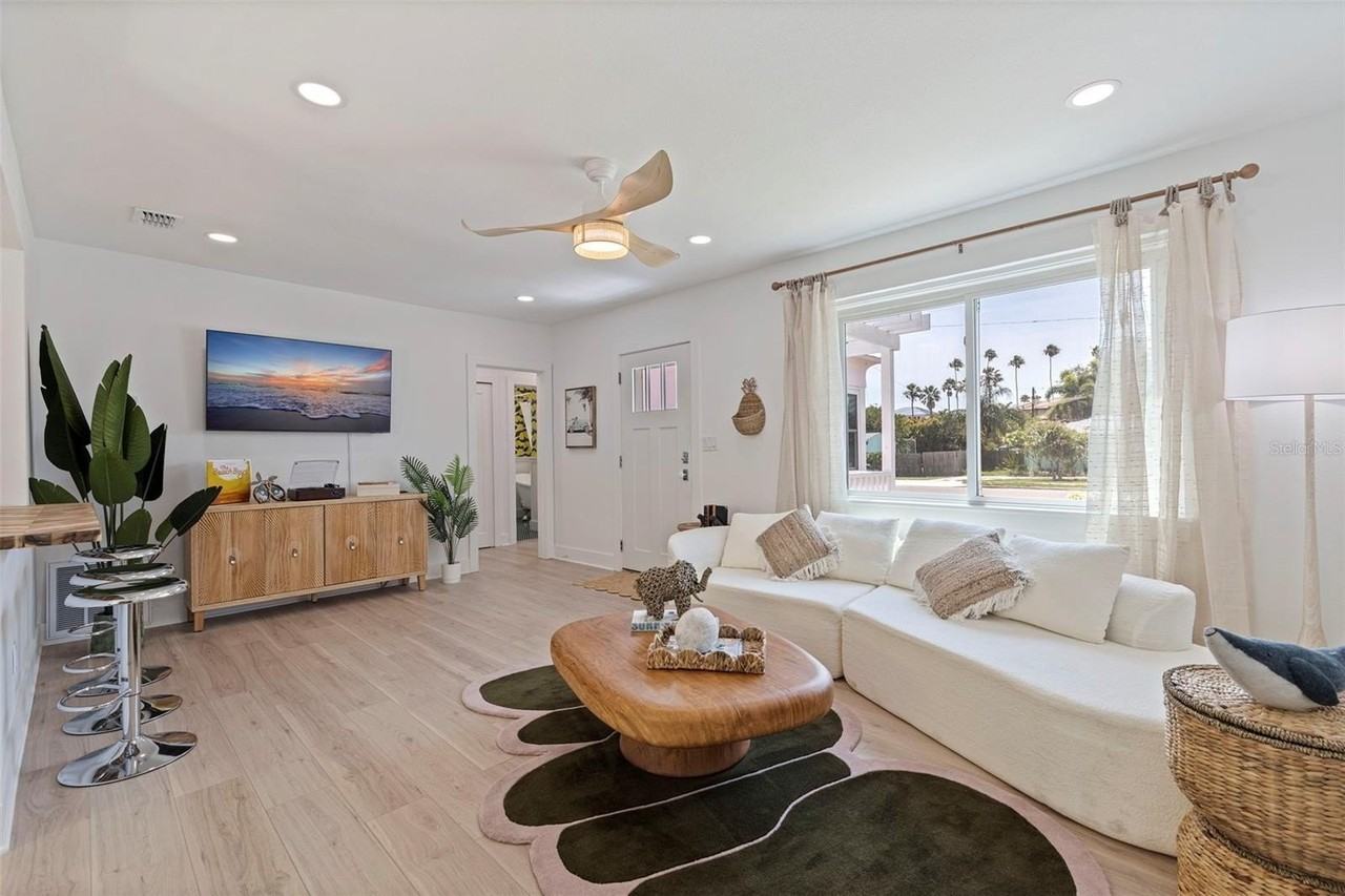 1579 Bayshore Blvd - Photo 7 of 41