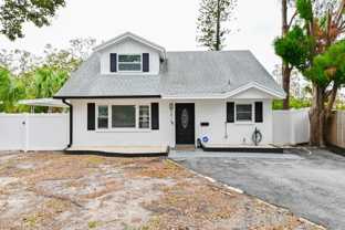 5816 Woodrow Wilson Blvd Ne - Photo 1 of 1