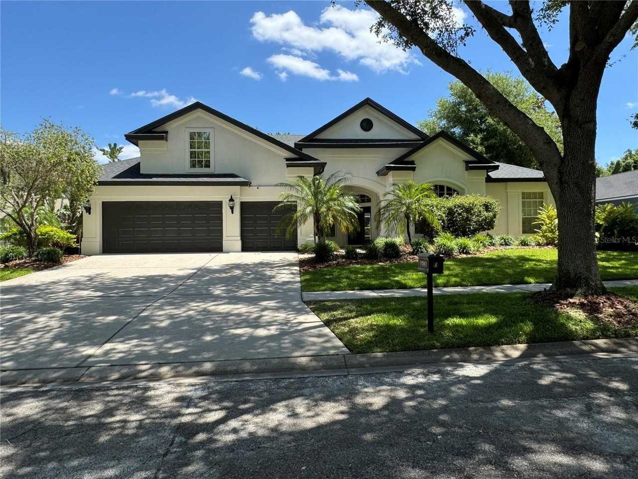 15106 Kestrelrise Dr - Photo 2 of 50