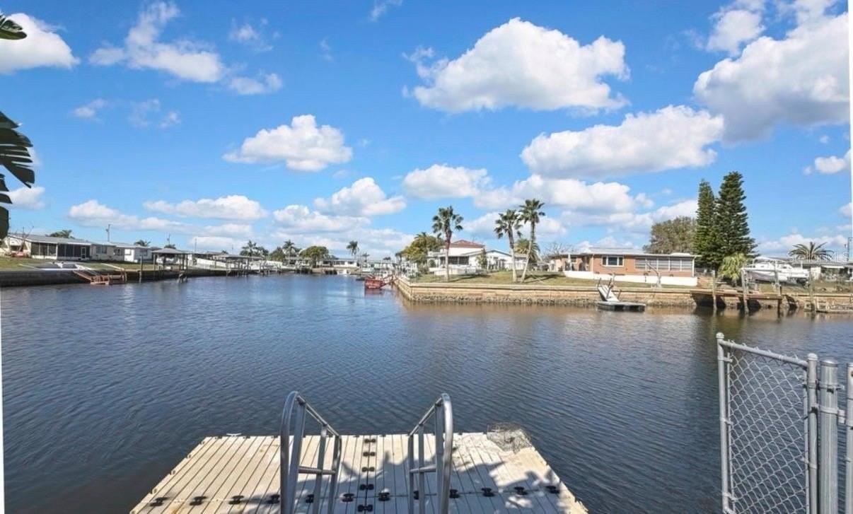 12527 1st Isle - Photo 4 of 30