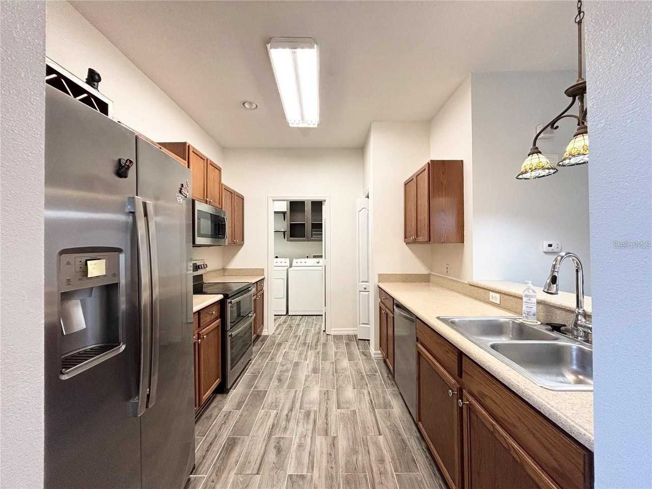 20326 Oak Key Ct - Photo 3 of 16