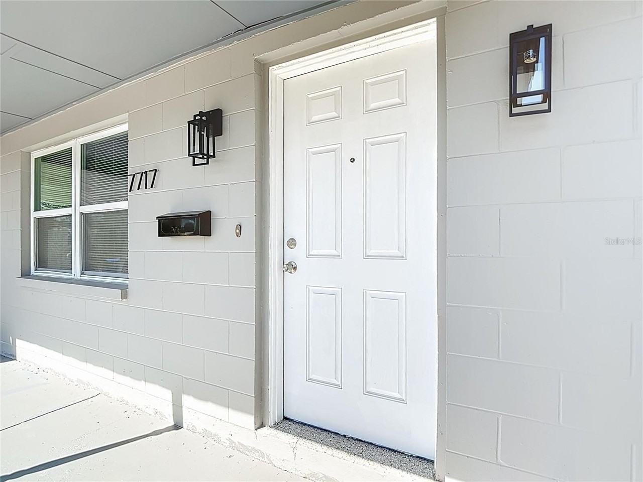 7717 W Hiawatha St - Photo 4 of 45