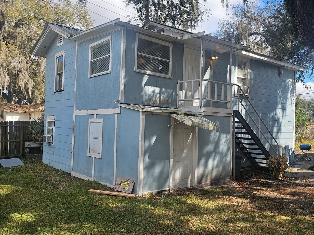 503 Longfellow Blvd #UP - Photo 2 of 9