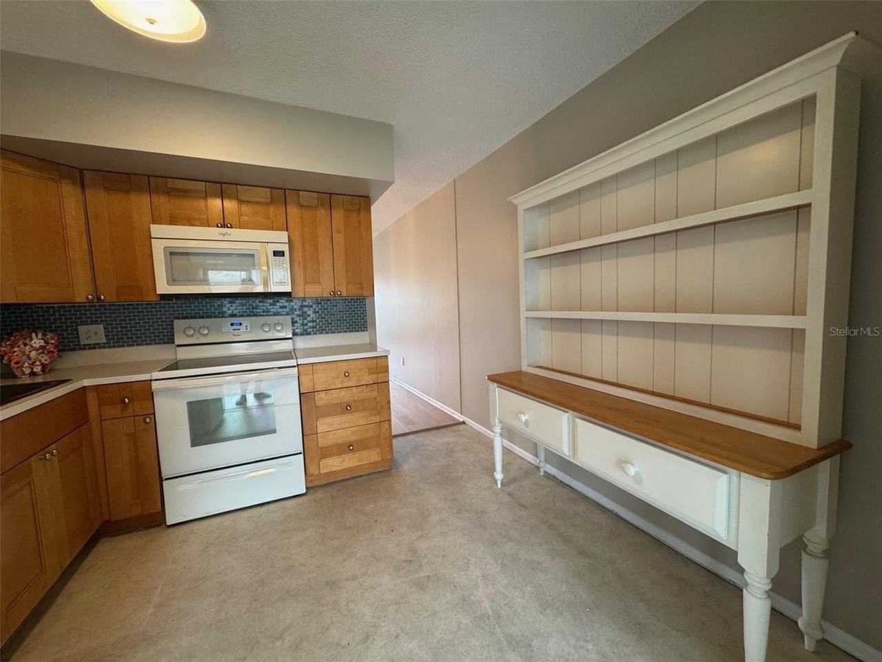 2385 Tahitian Ln #43 - Photo 5 of 12