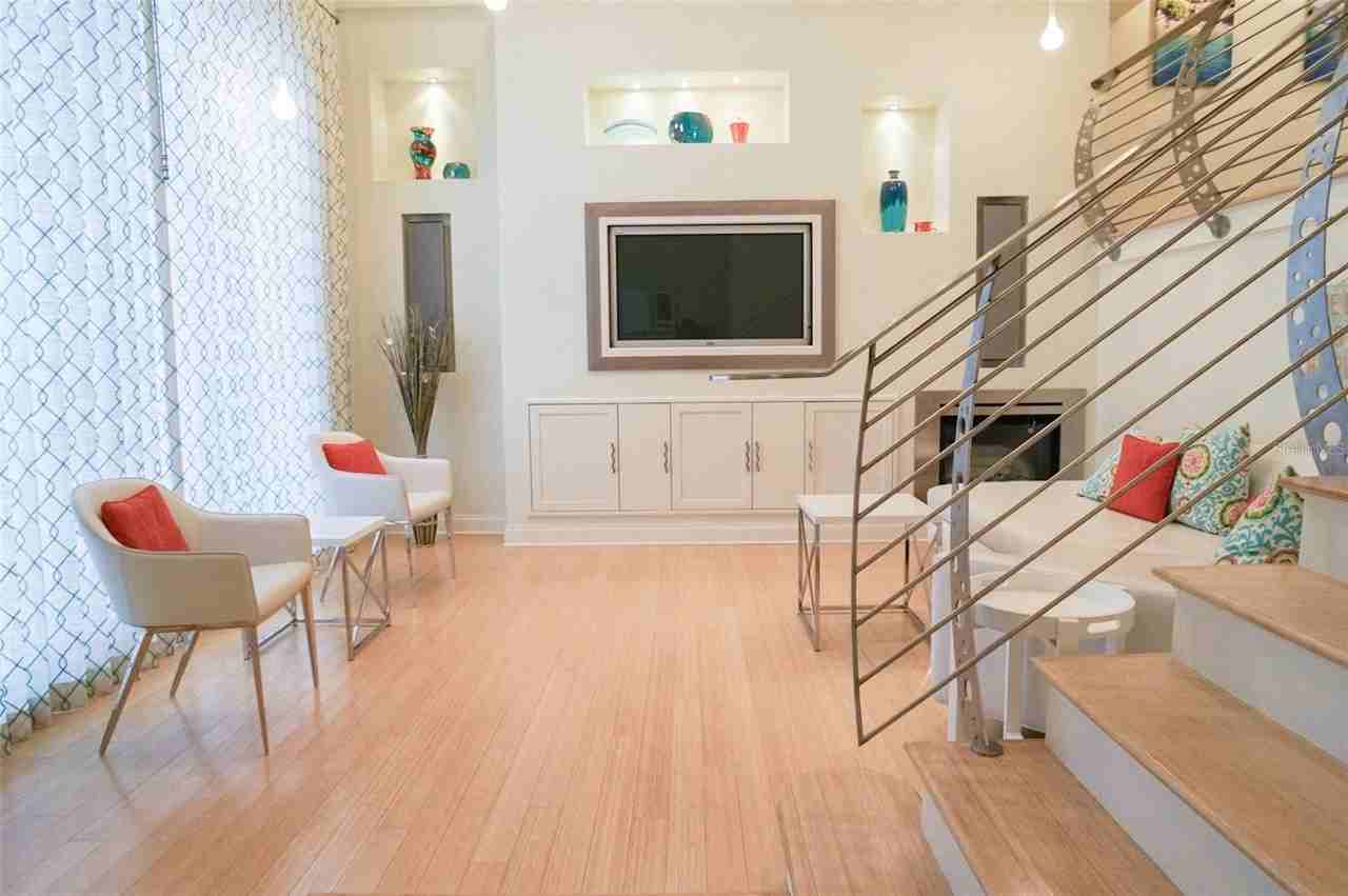 505 Mandalay Ave #62 - Photo 5 of 47