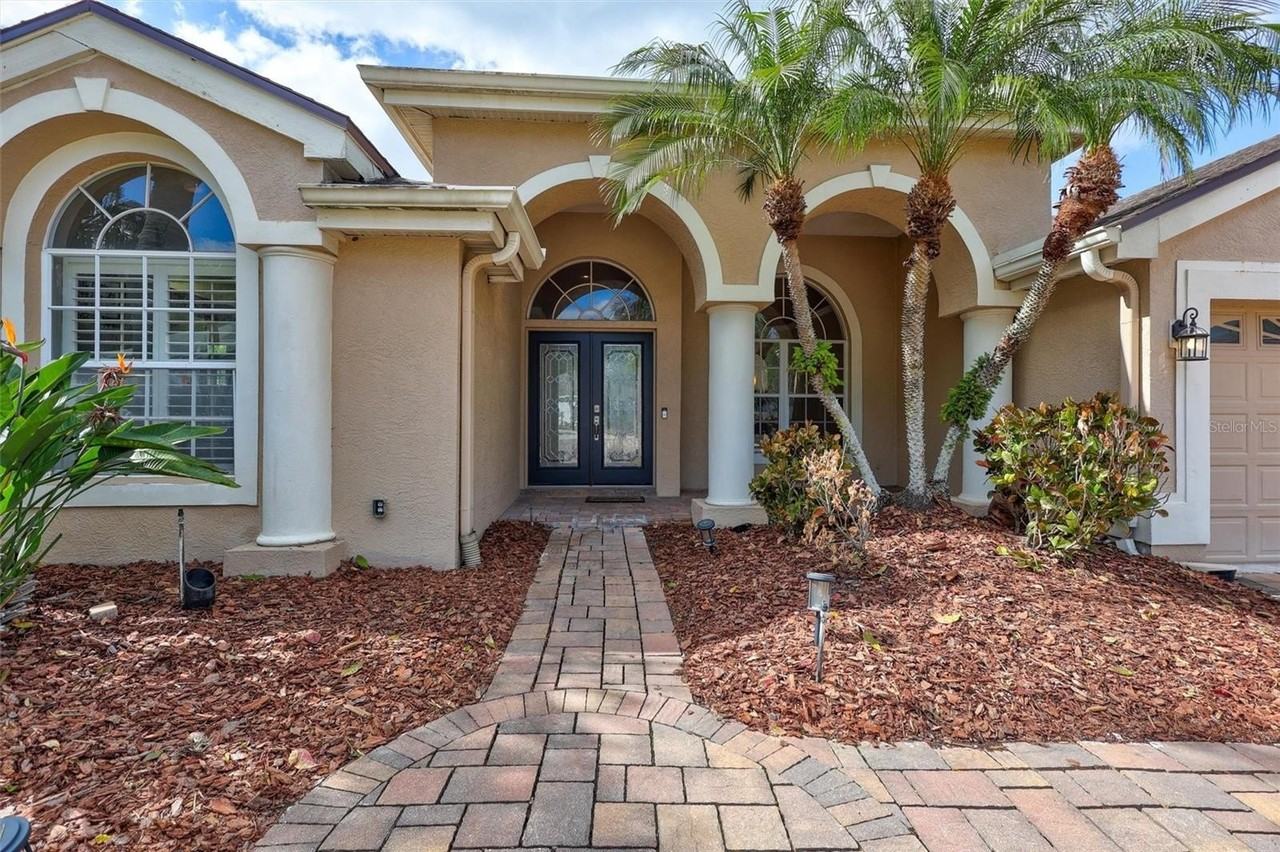 11802 Middlebury Dr - Photo 5 of 50