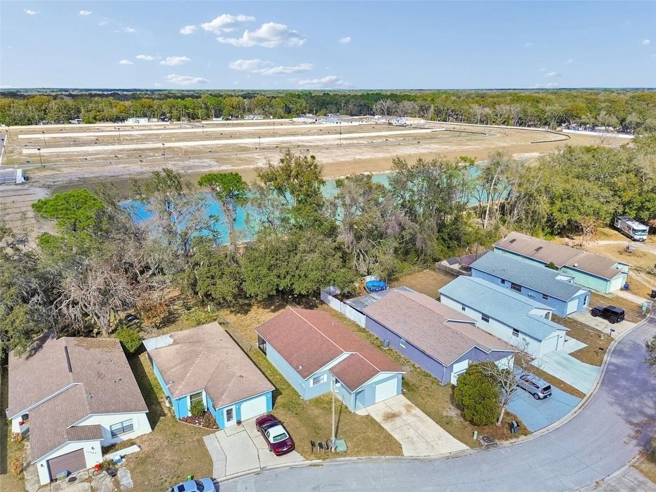 12836 Kellywood Cir - Photo 5 of 43