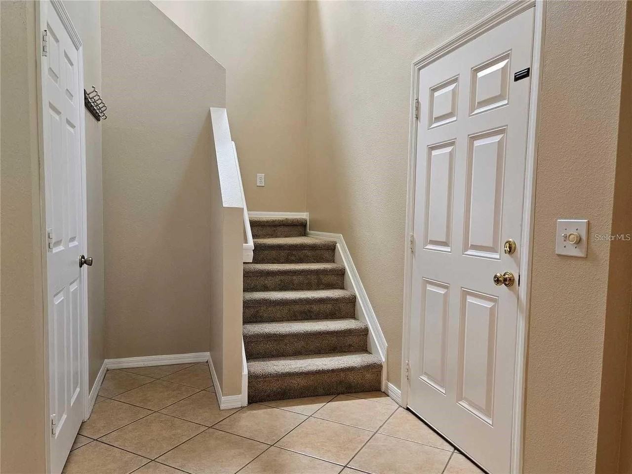 1120 Blackwater Dr - Photo 2 of 46