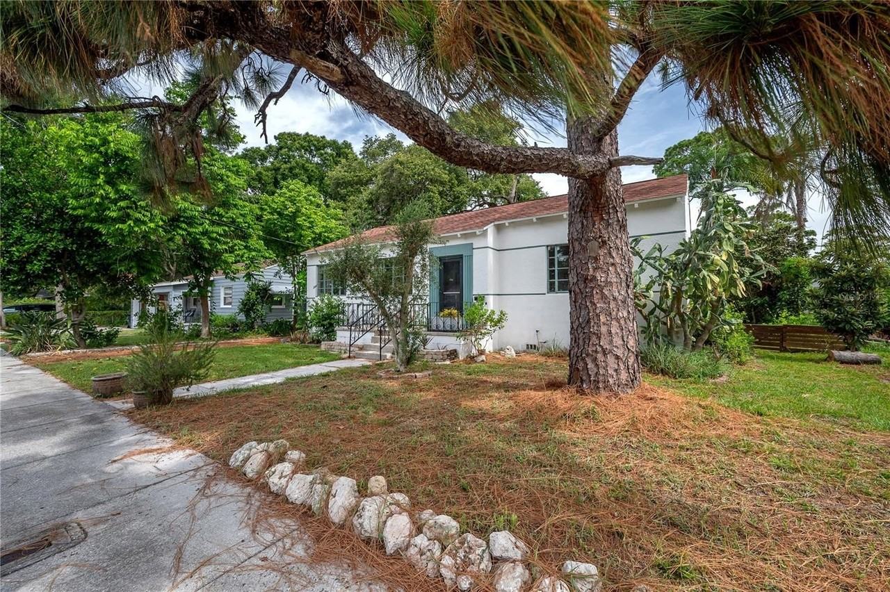 325 W Rio Vista Ct - Photo 3 of 36