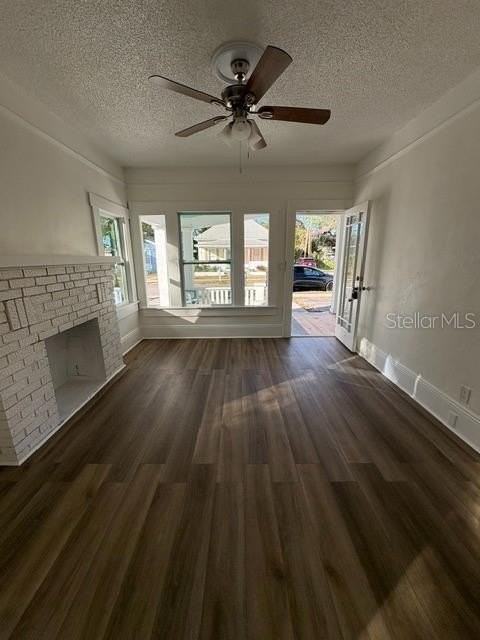 911 Hart St - Photo 6 of 26