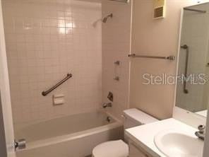 120 Hibiscus Woods Ct #10B - Photo 7 of 12